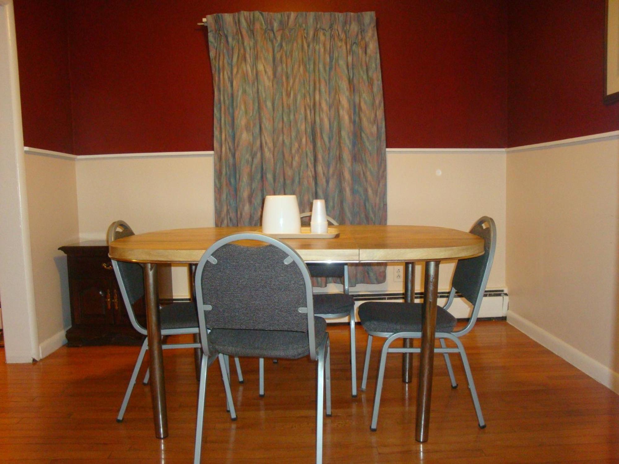 Economy Motel Inn And Suites Somers Point Exterior photo
