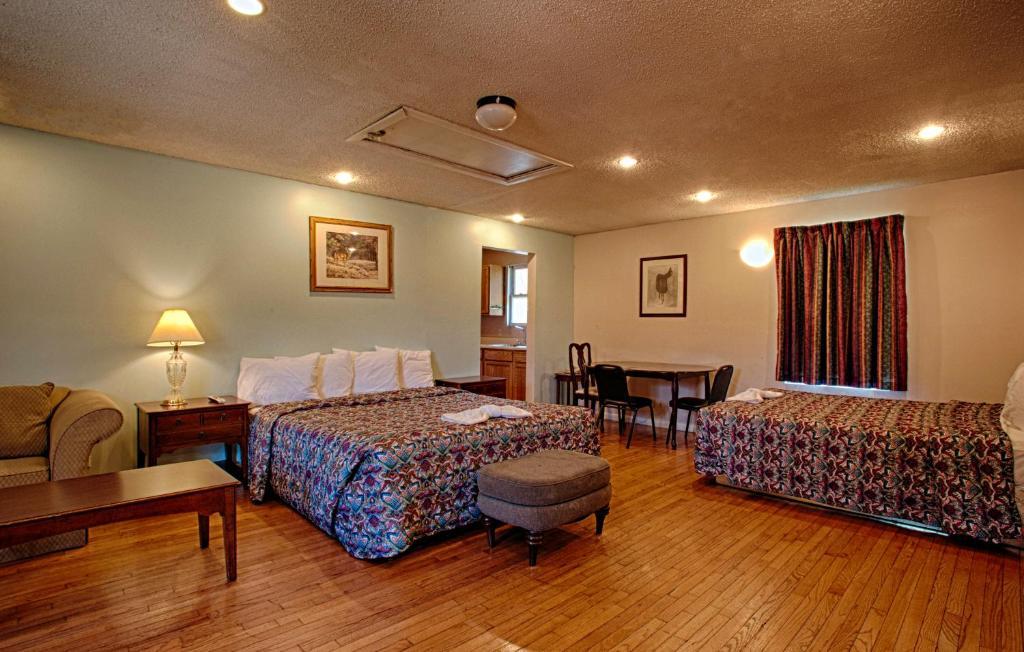 Economy Motel Inn And Suites Somers Point Room photo