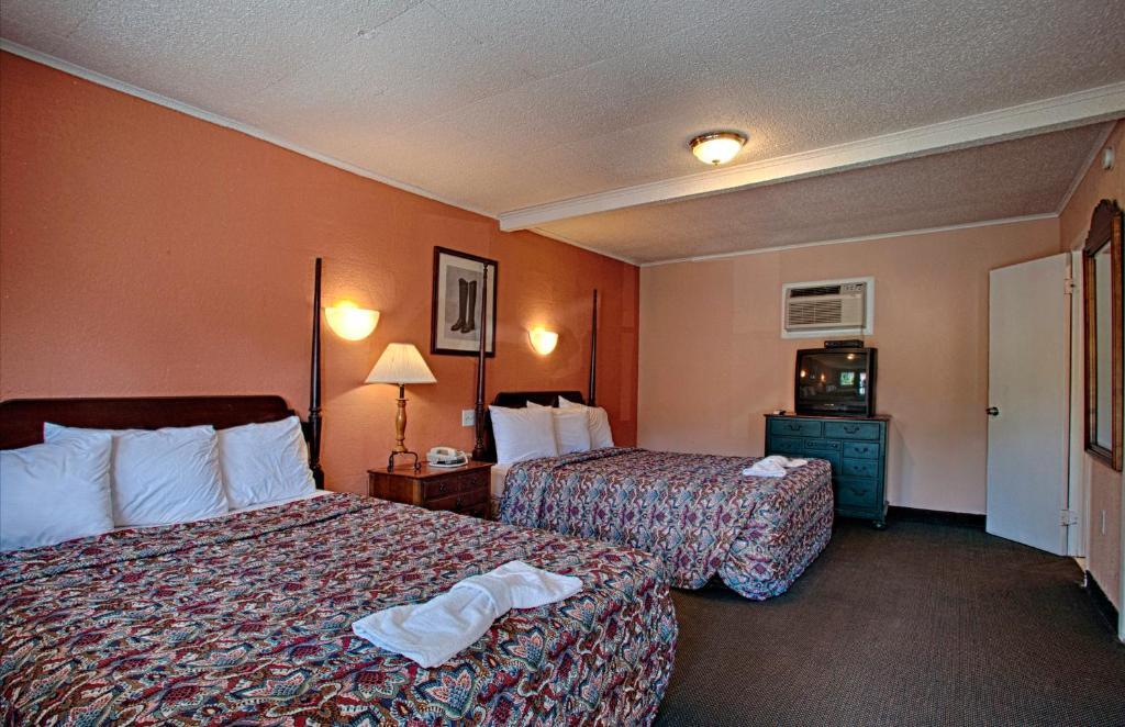Economy Motel Inn And Suites Somers Point Room photo