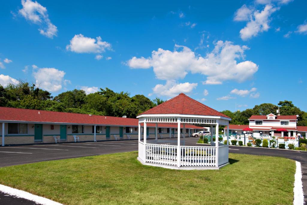 Economy Motel Inn And Suites Somers Point Exterior photo