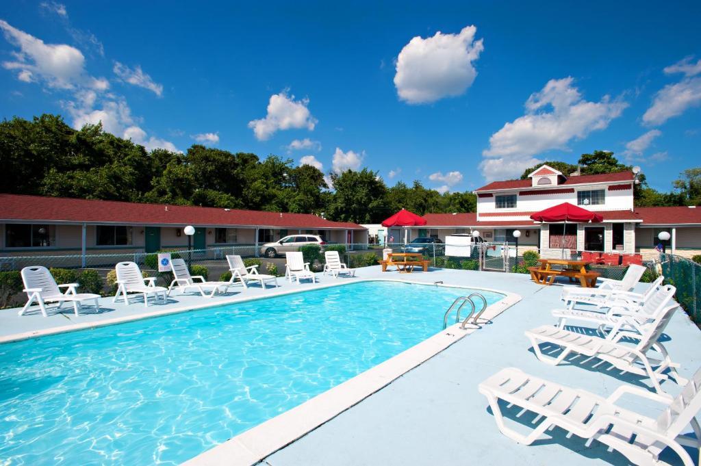 Economy Motel Inn And Suites Somers Point Exterior photo
